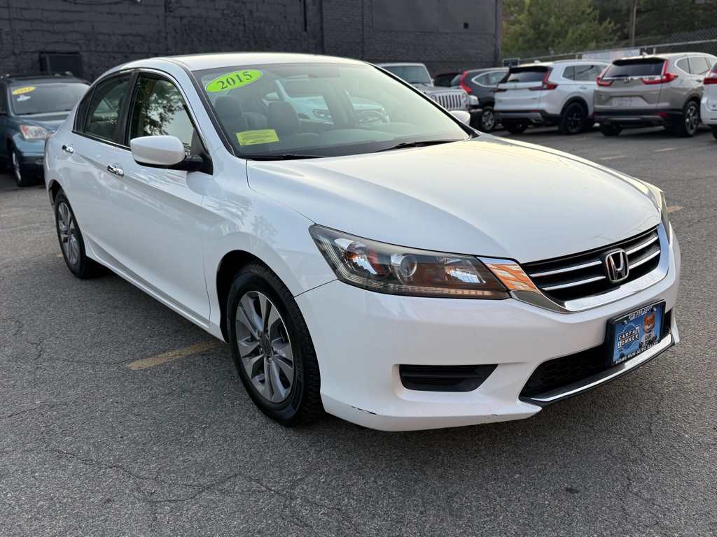 2015 Honda Accord Image 1