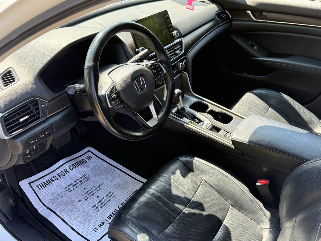 2018 Honda Accord Image 9