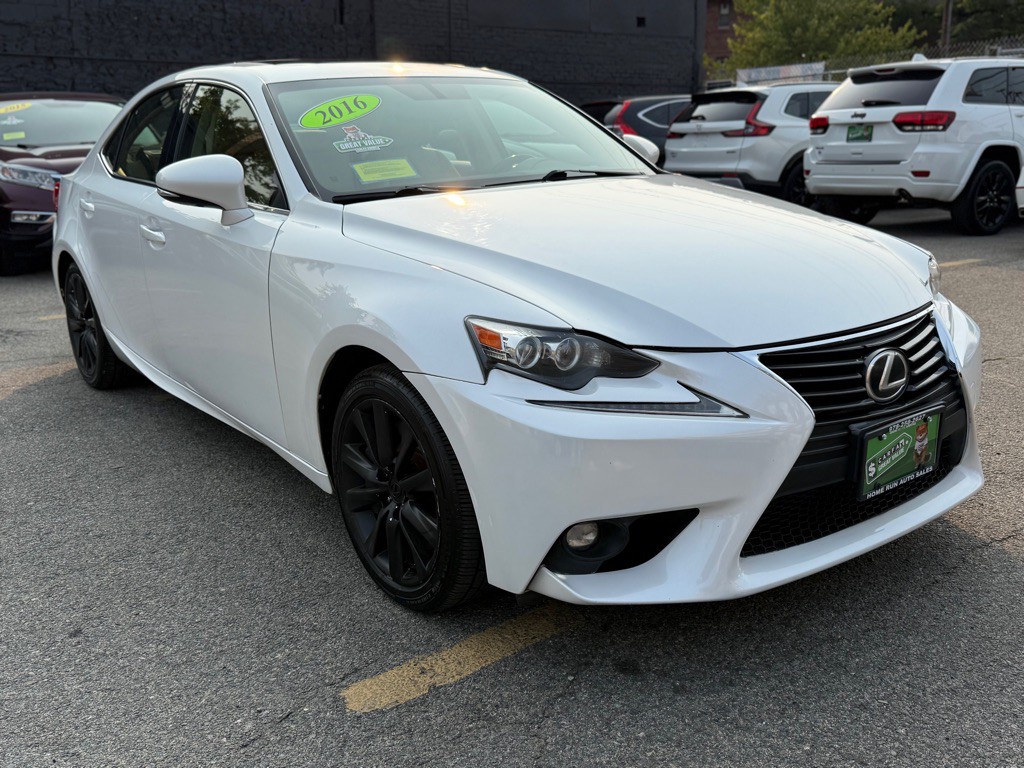 2016 Lexus IS Image 1
