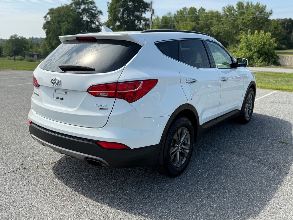 2013 Hyundai Santa Fe Sport Image 3