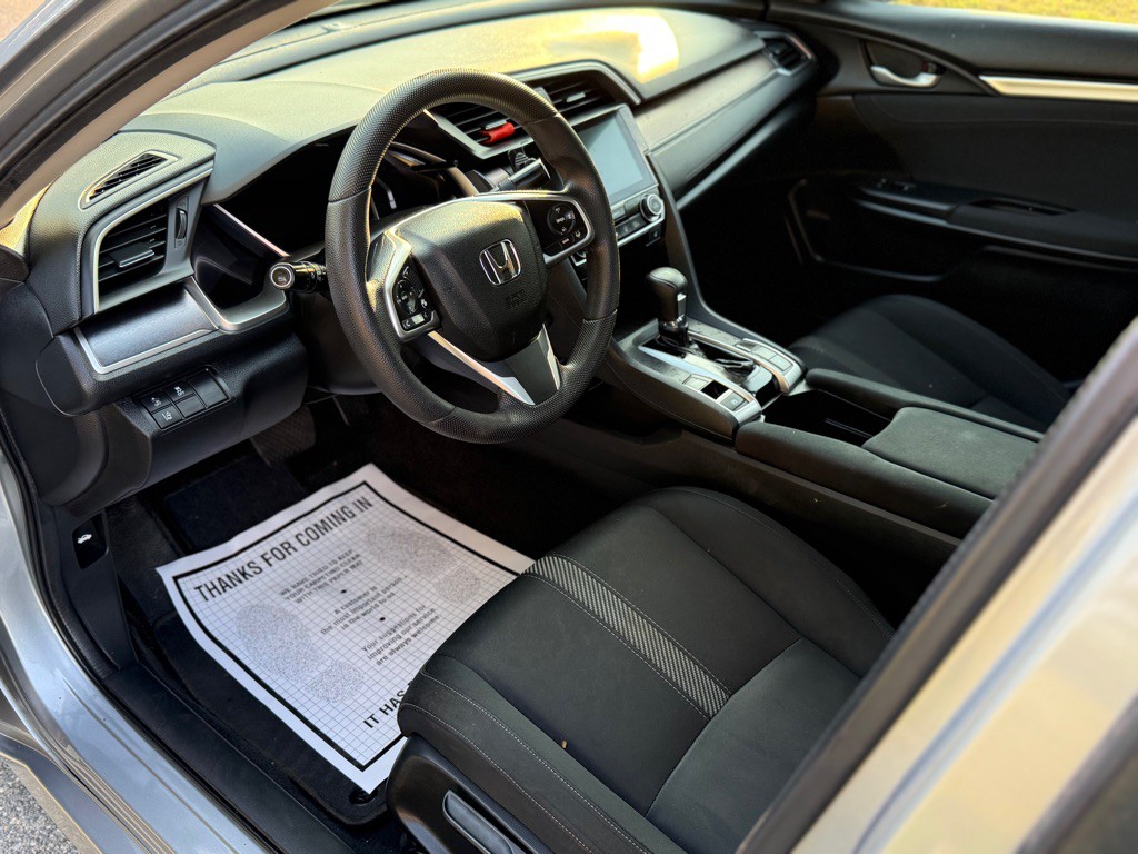 2016 Honda Civic Image 8