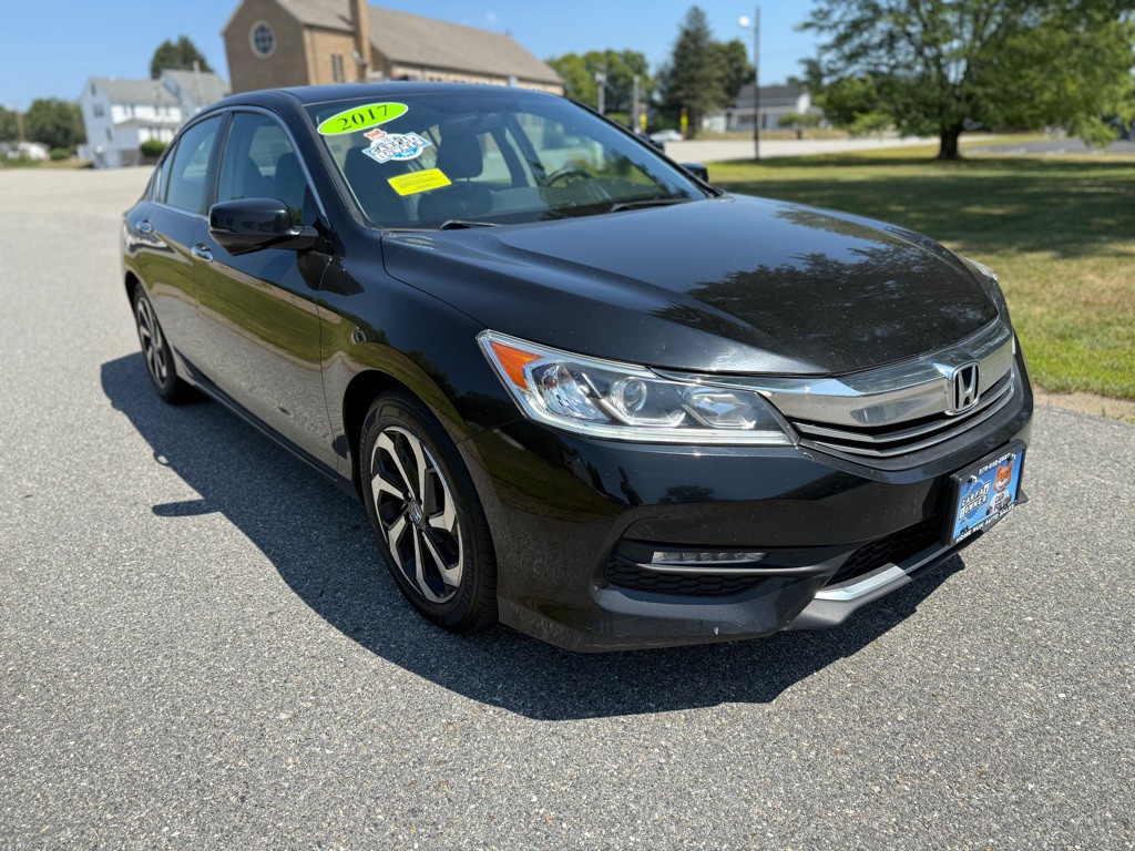 2017 Honda Accord Image 1
