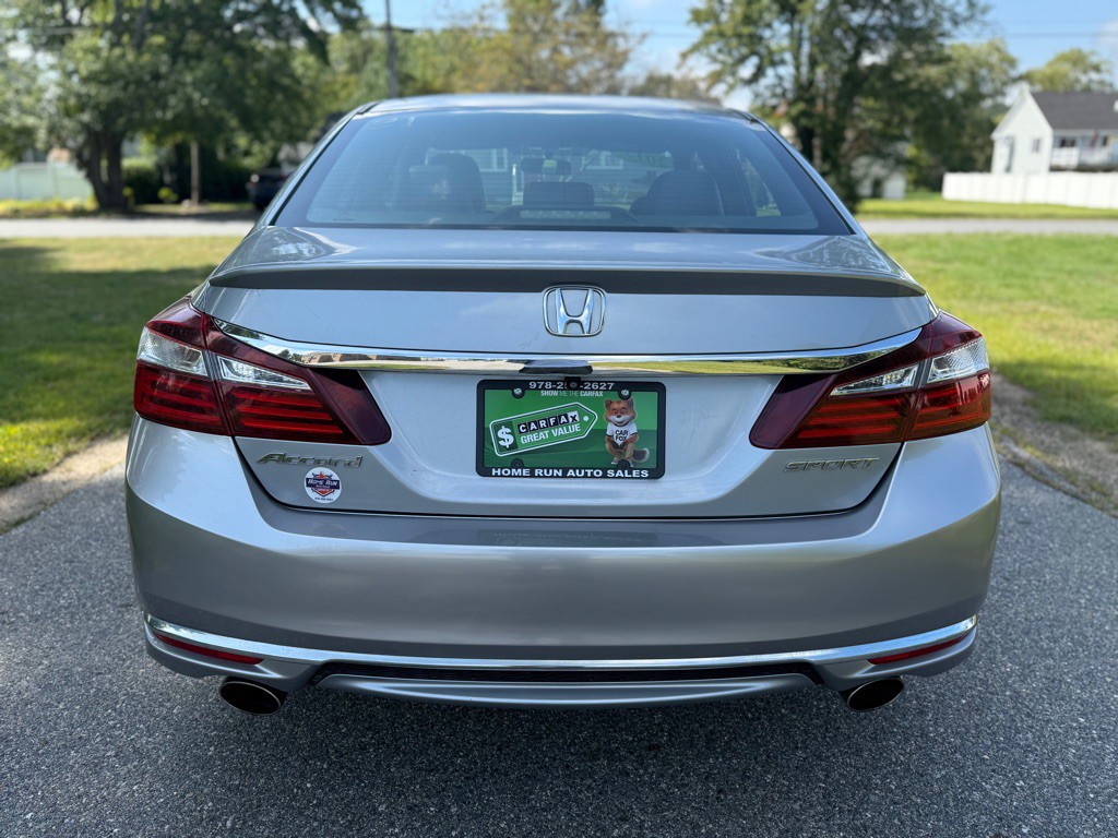 2017 Honda Accord Image 4