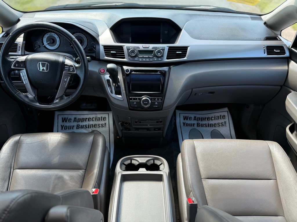 2017 Honda Odyssey Image 10