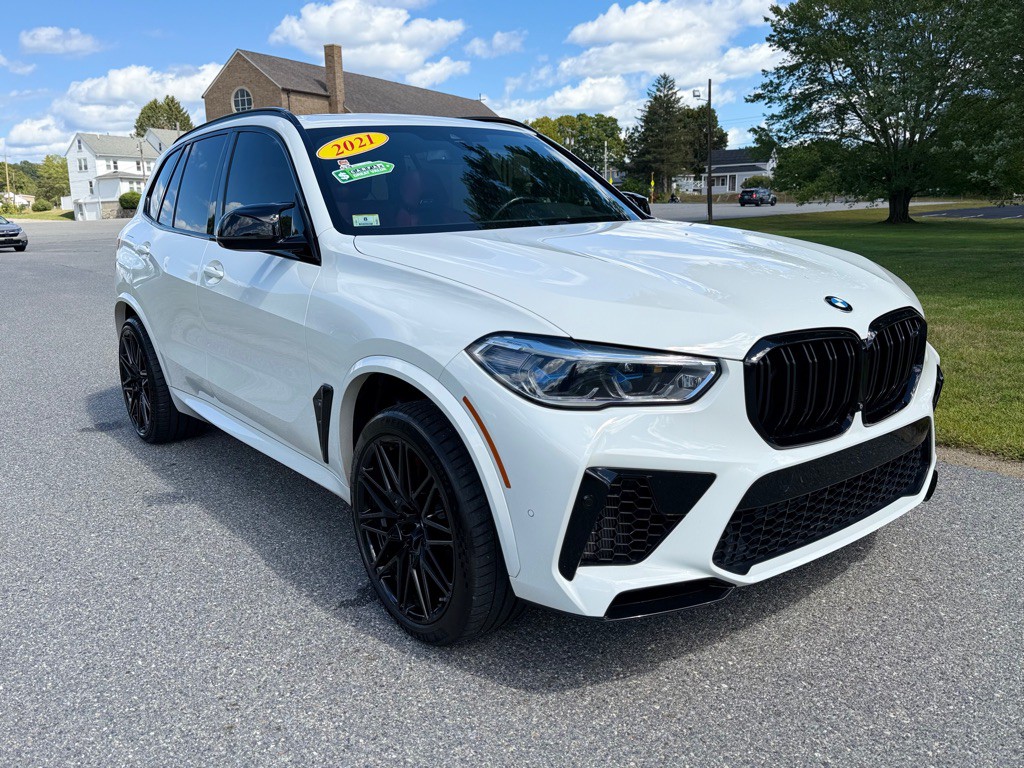 2021 BMW X5 Image 1