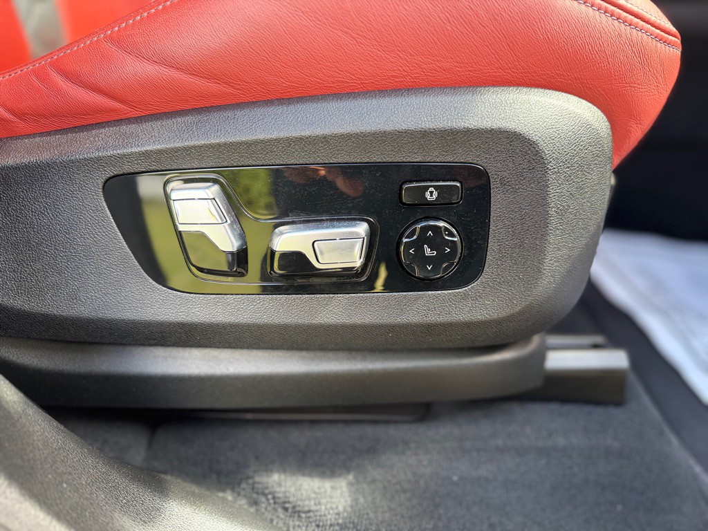 2021 BMW X5 Image 18