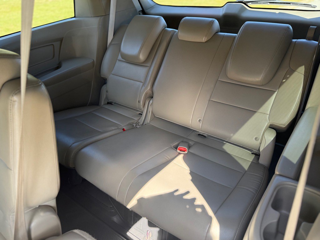 2014 Honda Odyssey Image 13