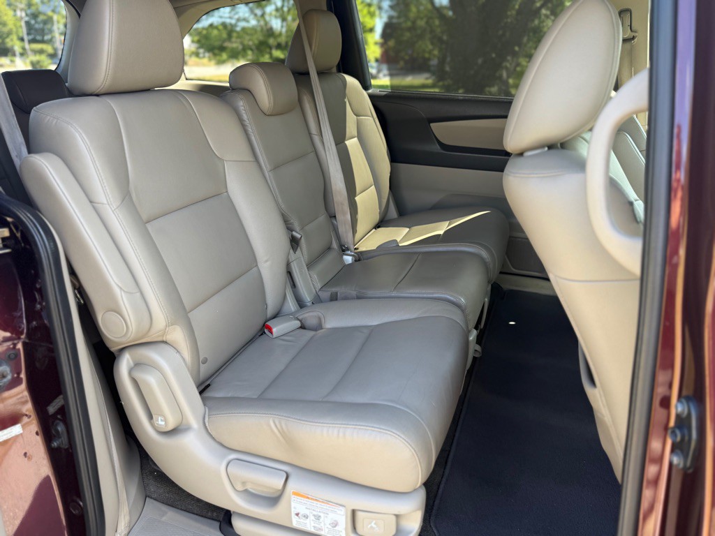 2014 Honda Odyssey Image 14