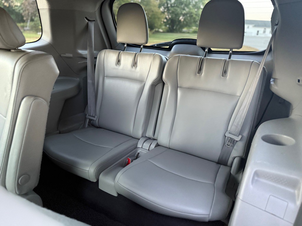 2011 Toyota Highlander Image 14