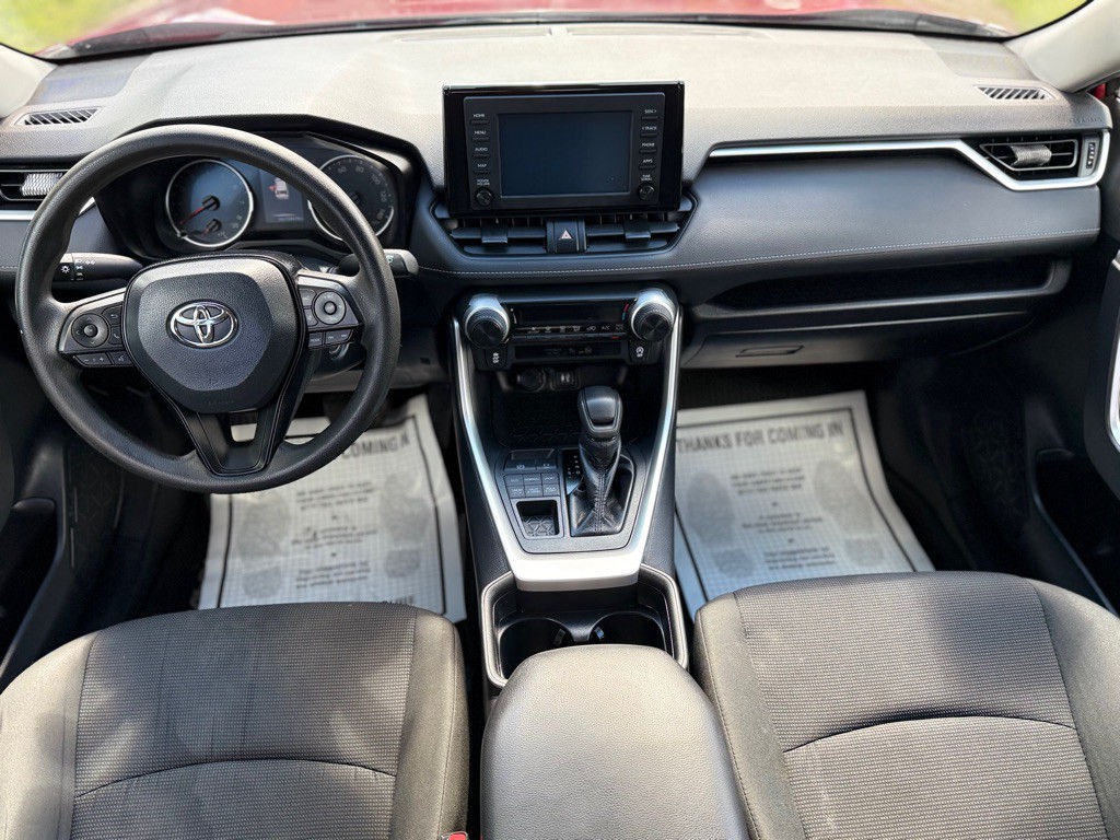 2019 Toyota Rav4 Image 10
