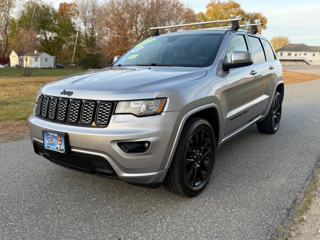 2017 Jeep Grand Cherokee Image 7