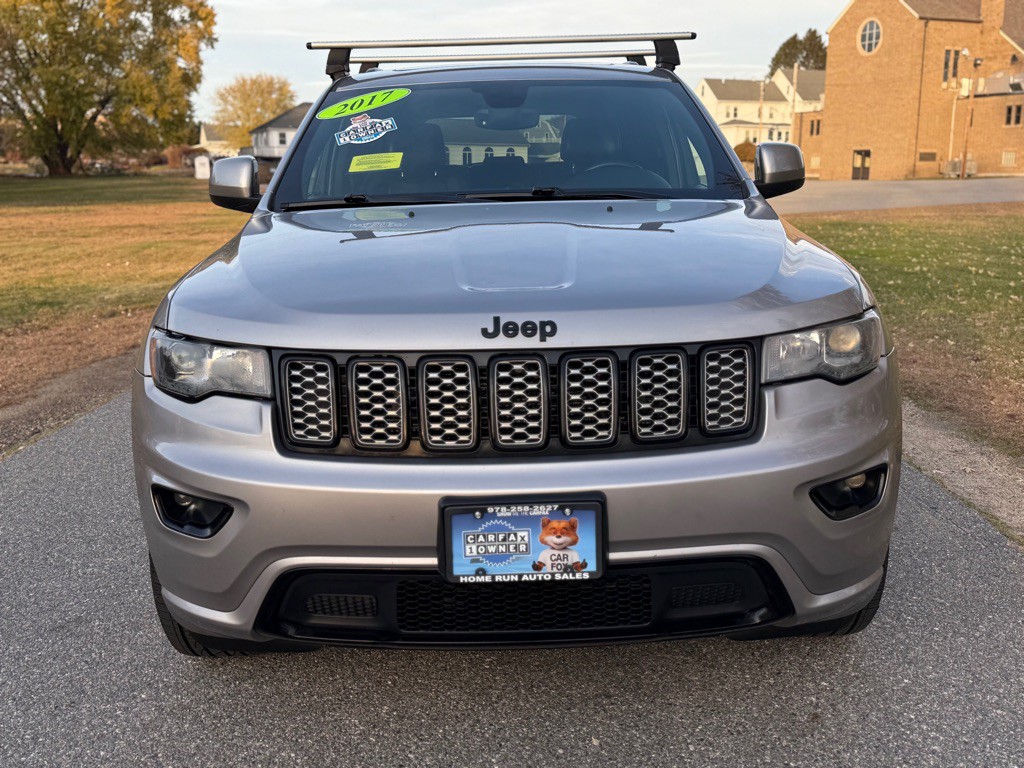 2017 Jeep Grand Cherokee Image 8