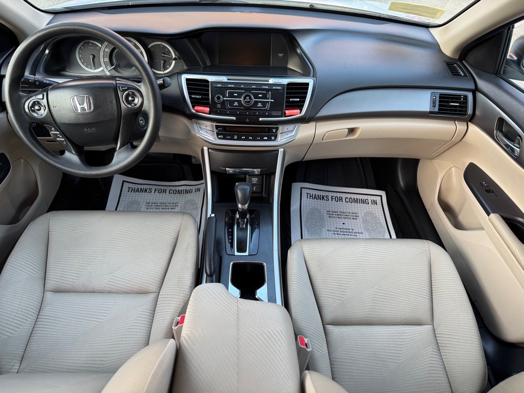 2015 Honda Accord Image 9