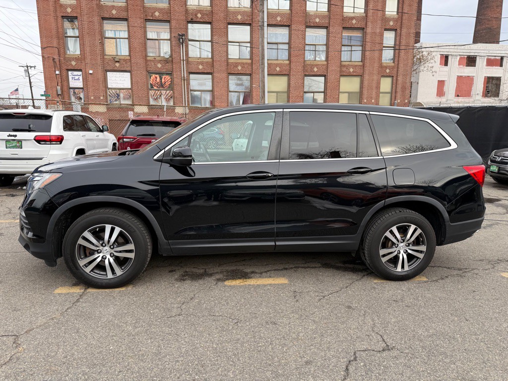 2017 Honda Pilot Image 6