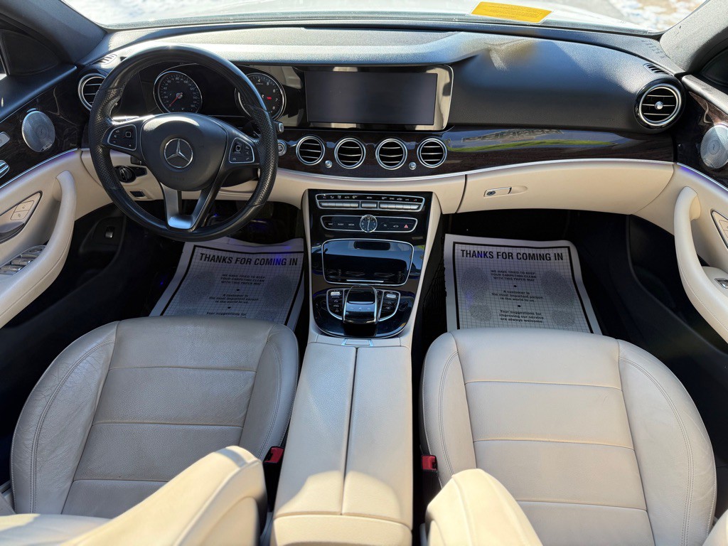 2017 Mercedes-Benz E-Class Image 12