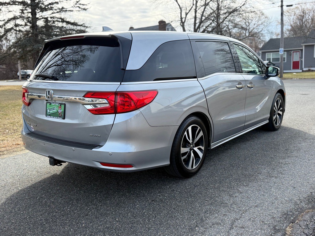 2018 Honda Odyssey Image 3