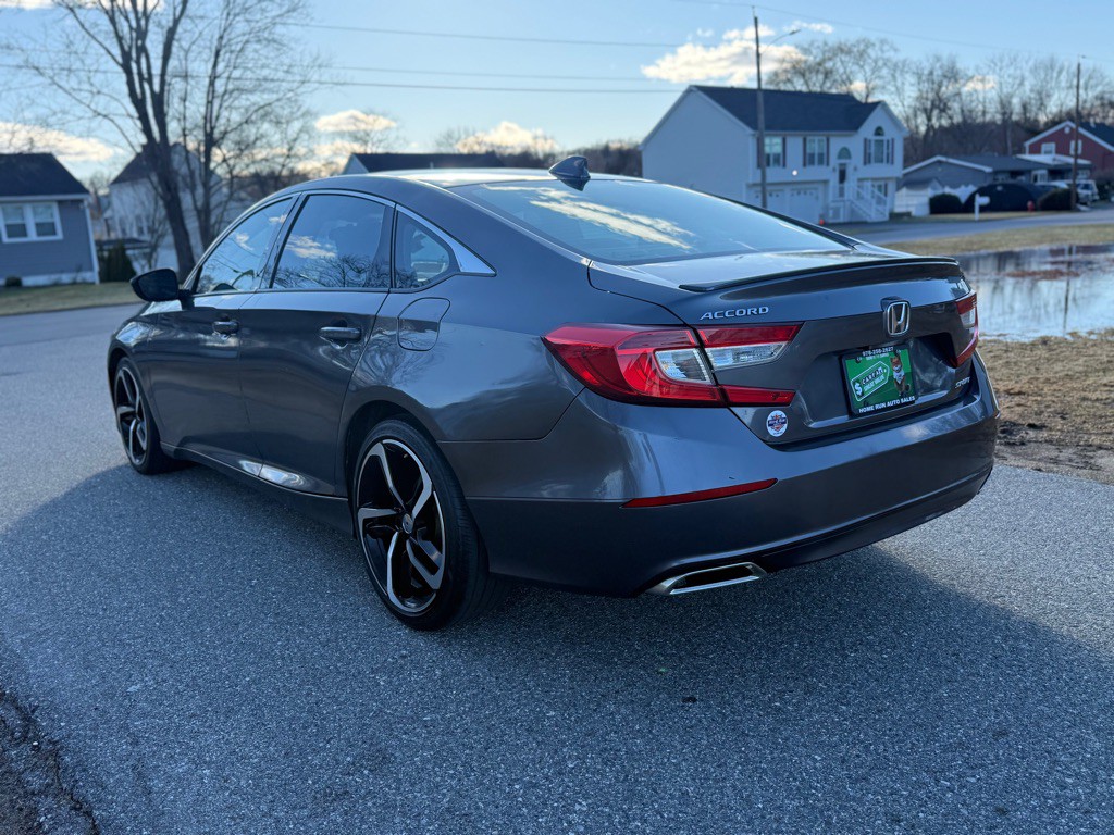 2019 Honda Accord Image 5