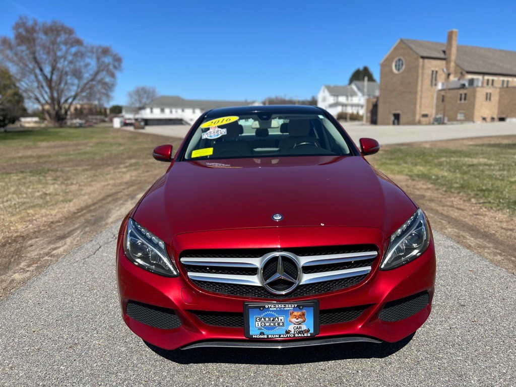 2016 Mercedes-Benz C-Class Image 6