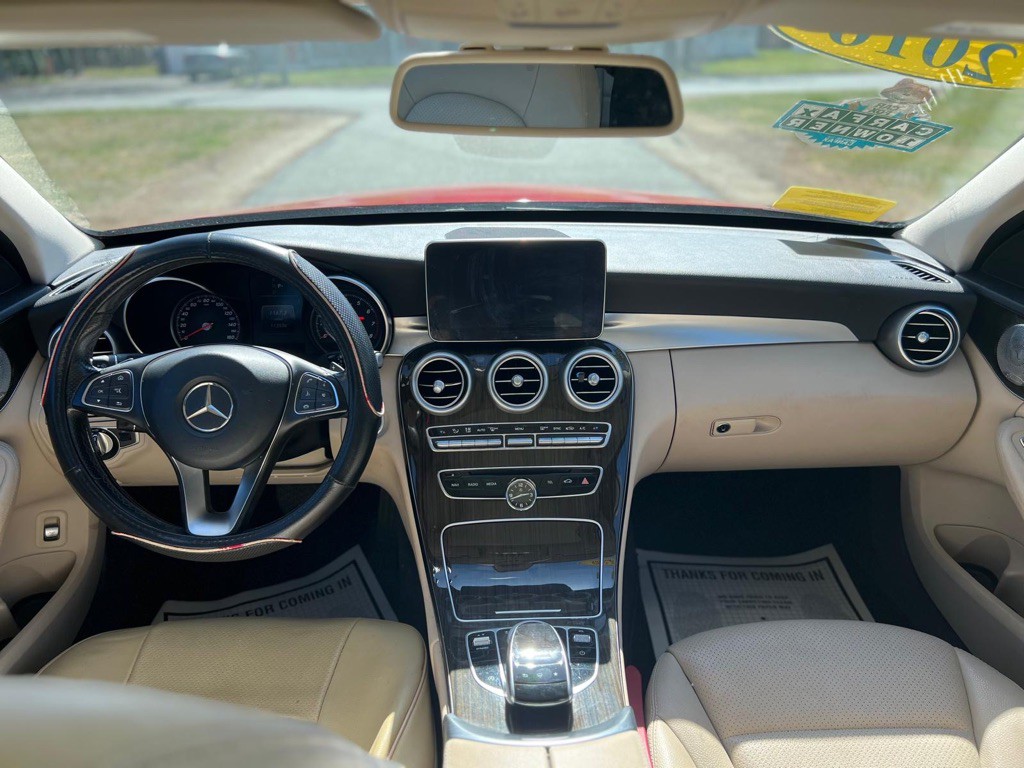 2016 Mercedes-Benz C-Class Image 8