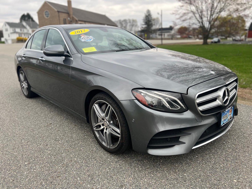 2017 Mercedes-Benz E-Class Image 1