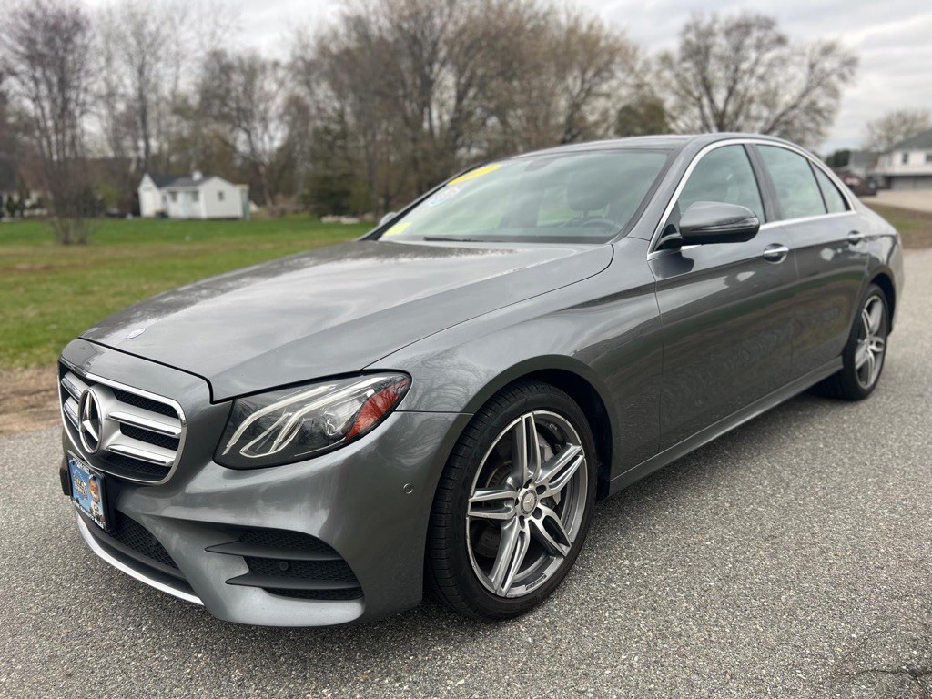 2017 Mercedes-Benz E-Class Image 5