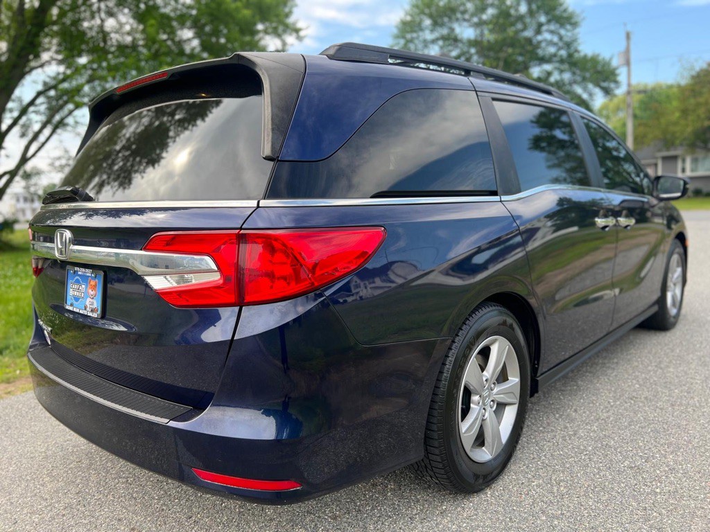 2019 Honda Odyssey Image 2