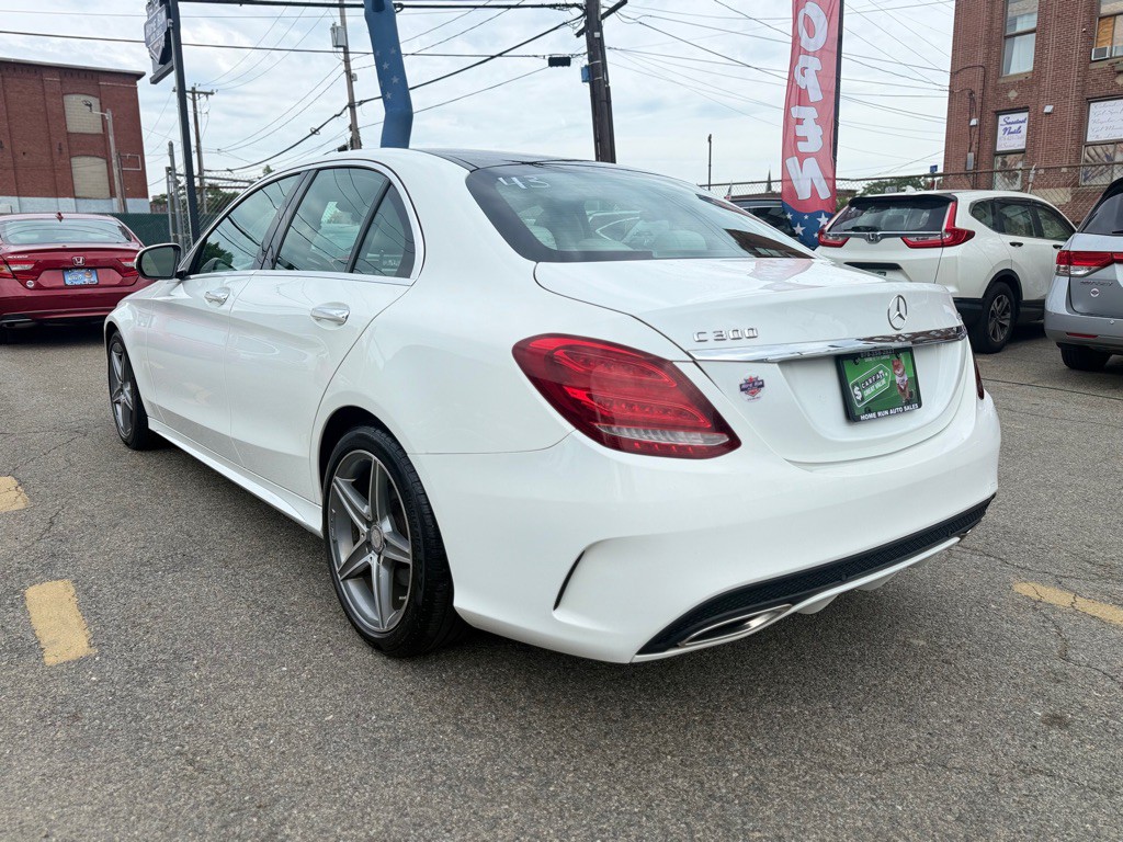 2015 Mercedes-Benz C-Class Image 5
