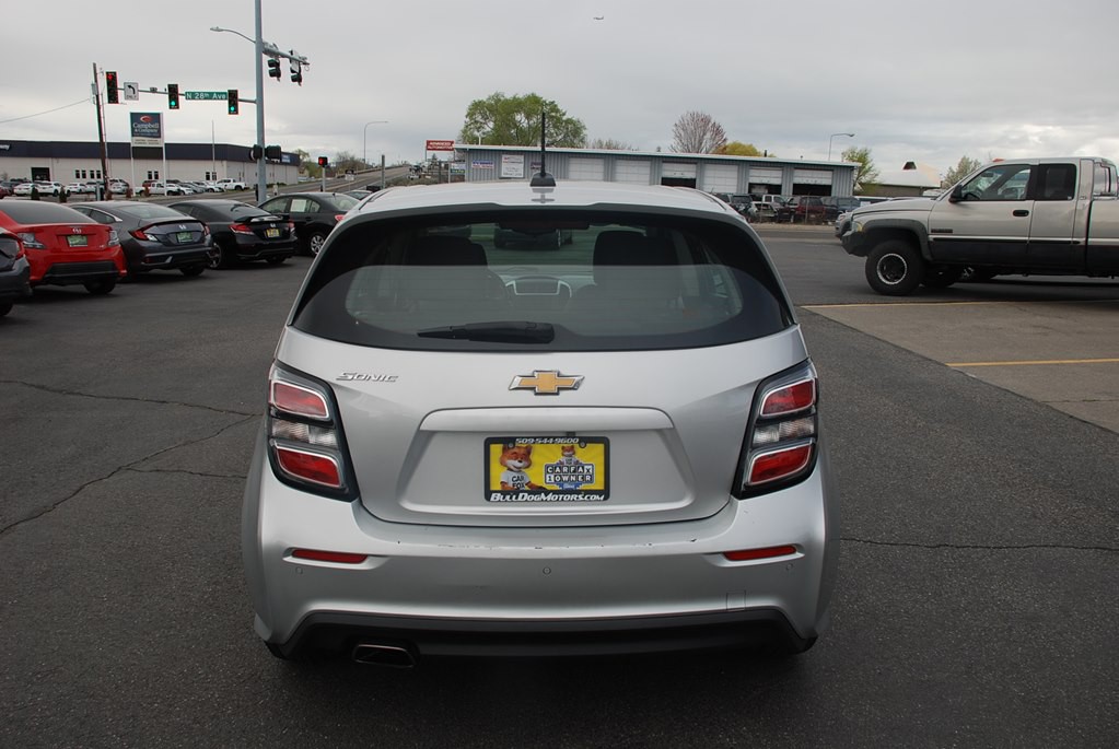 2020 Chevrolet Sonic Image 4