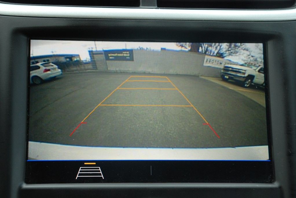 2020 Chevrolet Sonic Image 14