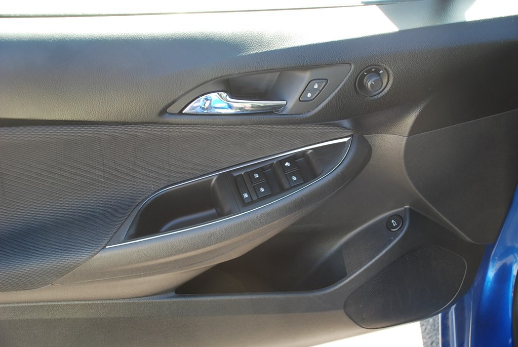 2016 Chevrolet Cruze Image 9