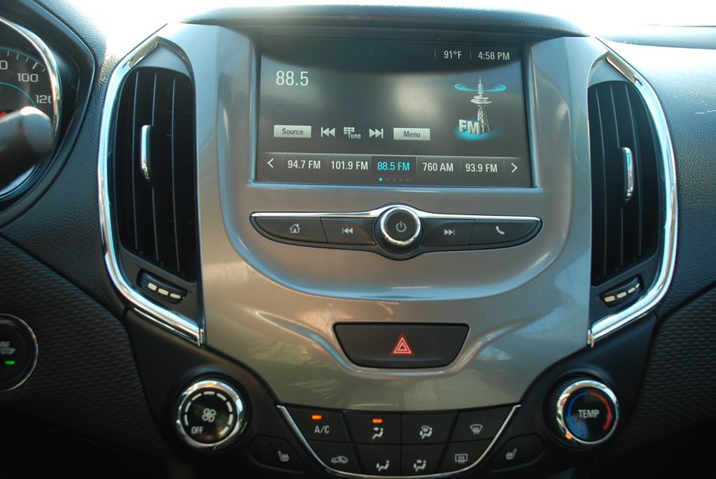 2016 Chevrolet Cruze Image 13