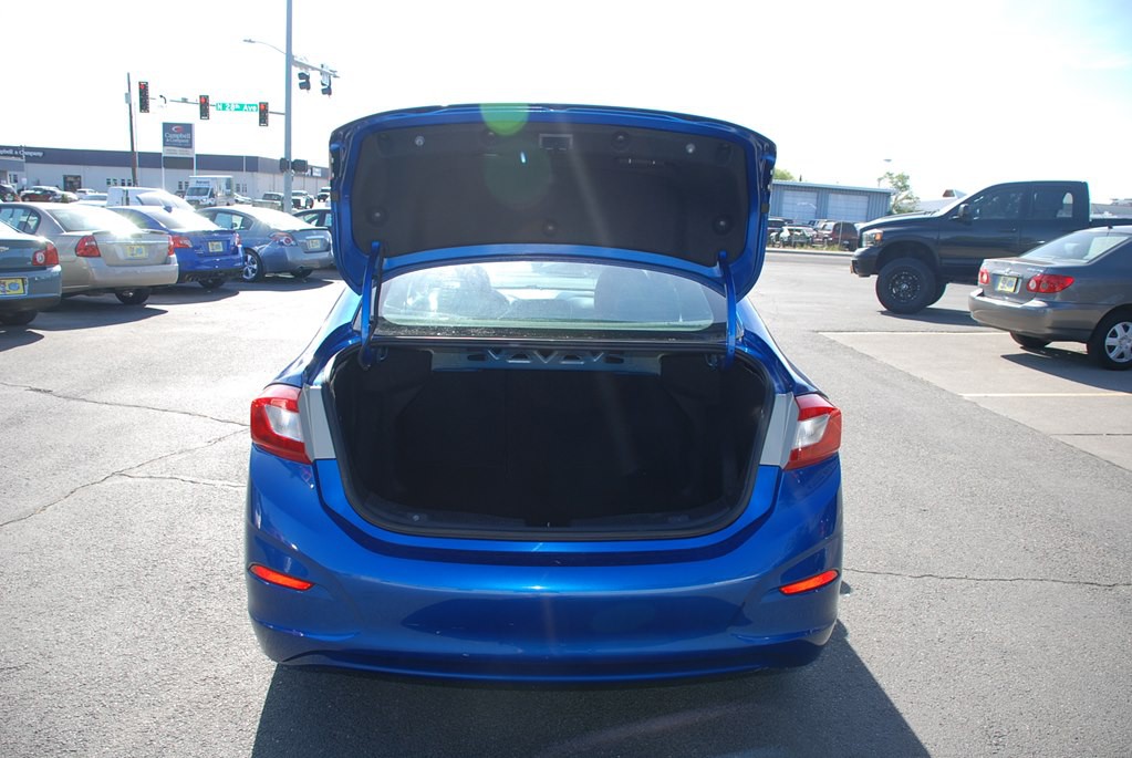 2016 Chevrolet Cruze Image 18
