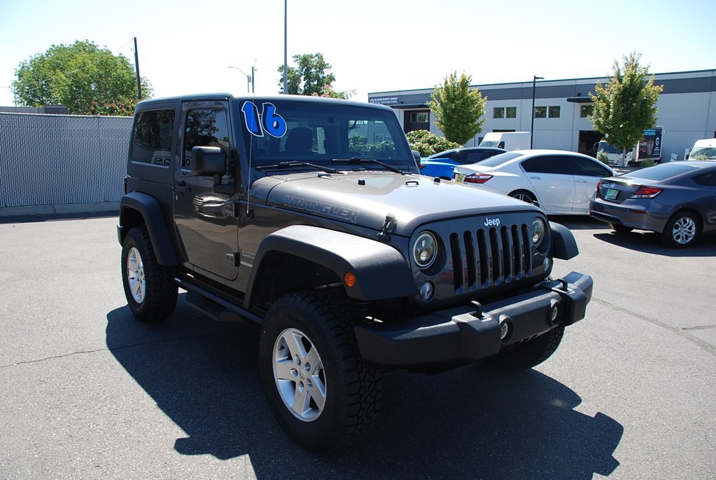 2016 Jeep Wrangler Image 7