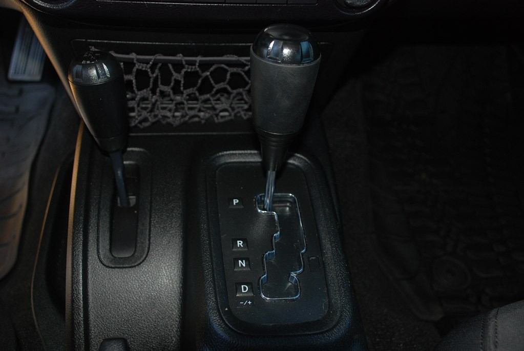2016 Jeep Wrangler Image 15