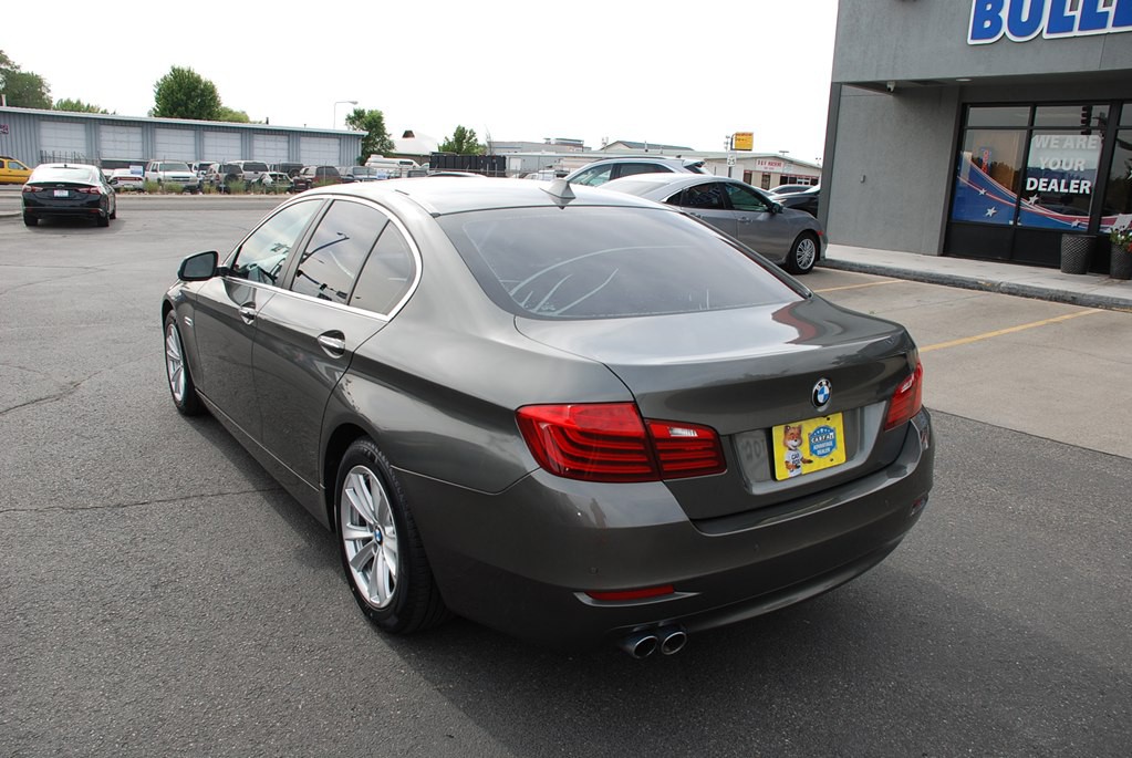 2014 BMW 5 Series Image 3