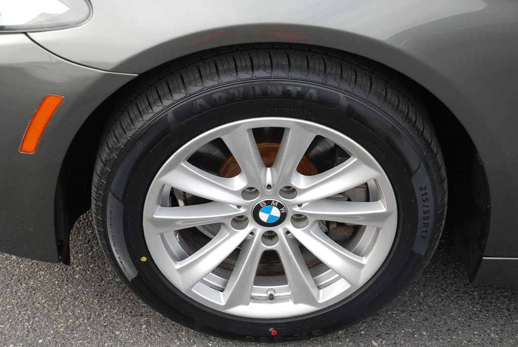 2014 BMW 5 Series Image 22