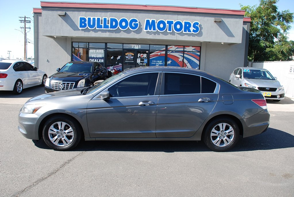 2012 Honda Accord Image 2