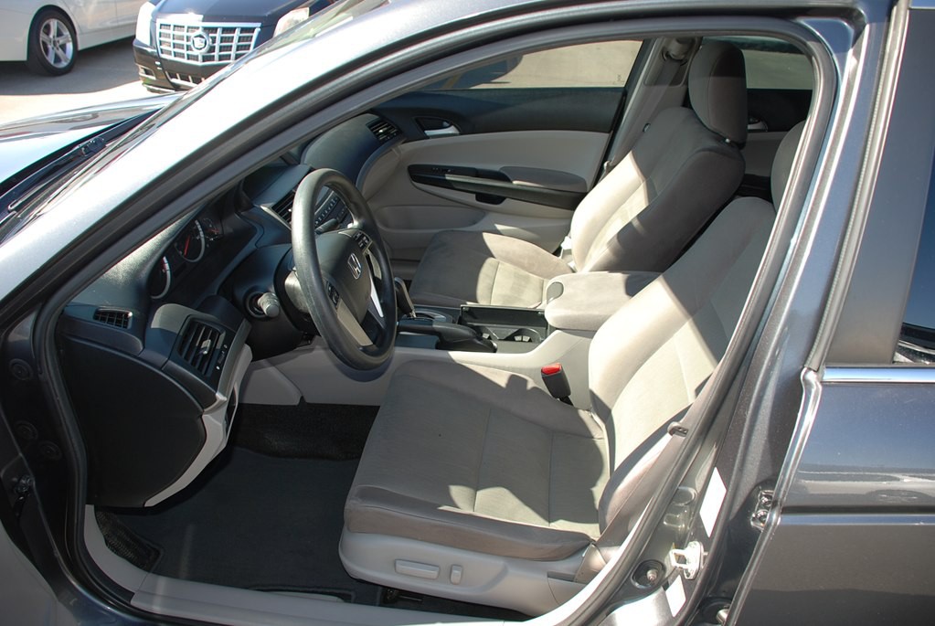 2012 Honda Accord Image 10