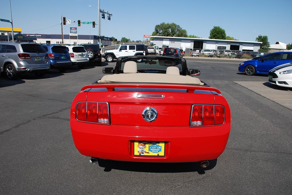 2005 Ford Mustang Image 6