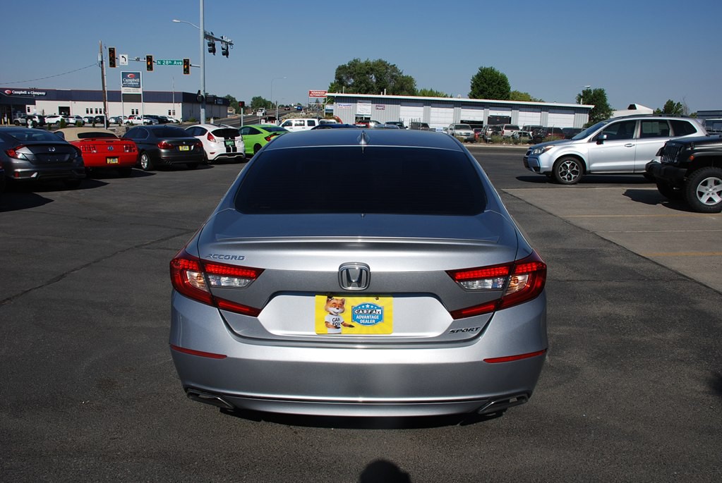 2020 Honda Accord Image 4
