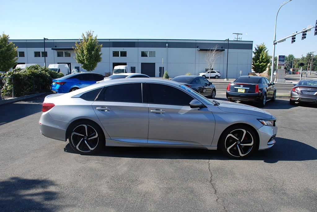 2020 Honda Accord Image 6