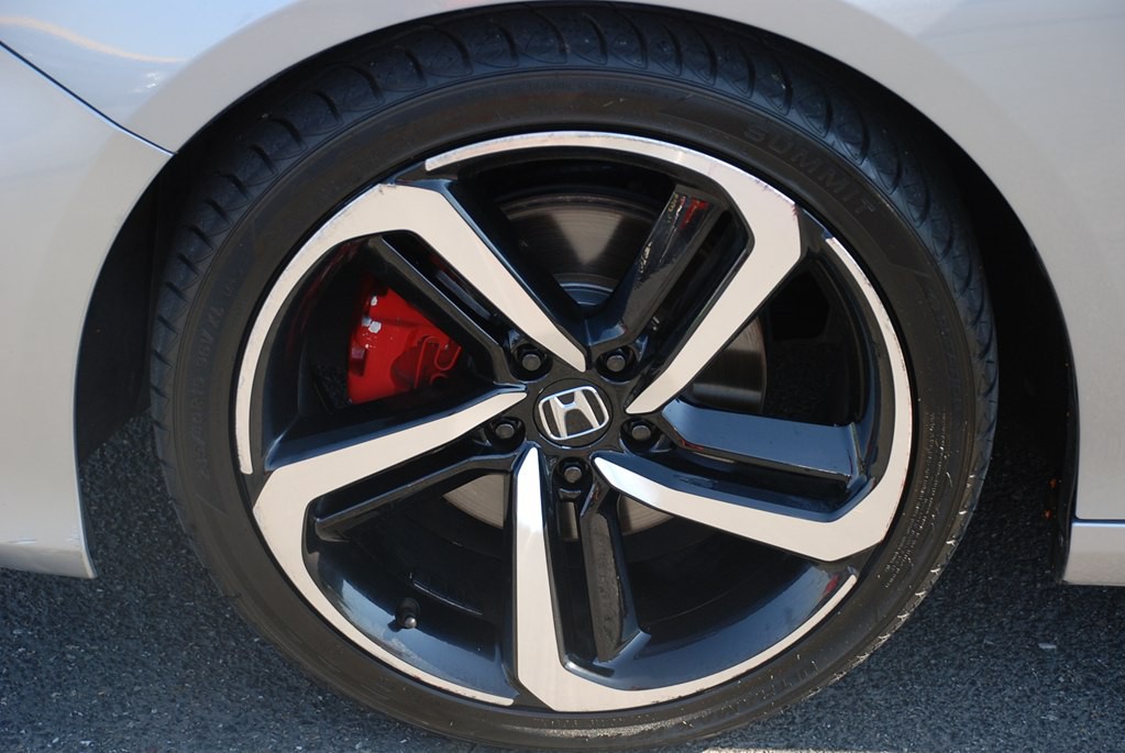 2020 Honda Accord Image 21