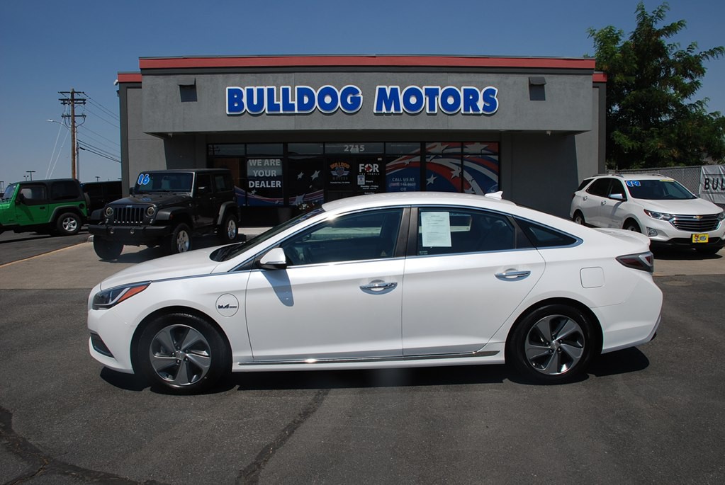 2016 Hyundai Sonata Image 2