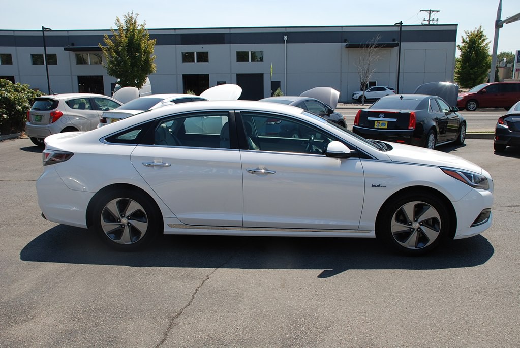 2016 Hyundai Sonata Image 6