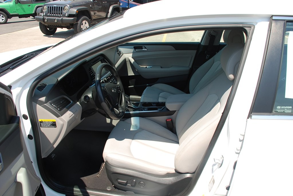 2016 Hyundai Sonata Image 11