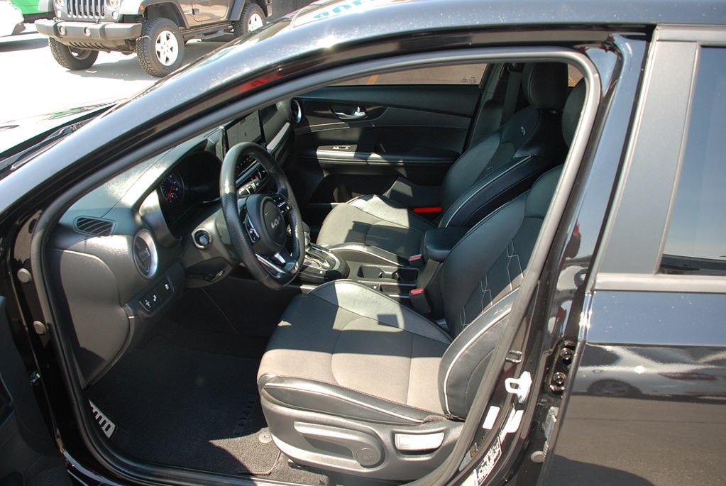 2022 Kia Forte Image 11