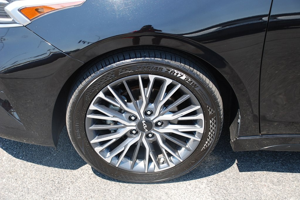 2022 Kia Forte Image 24
