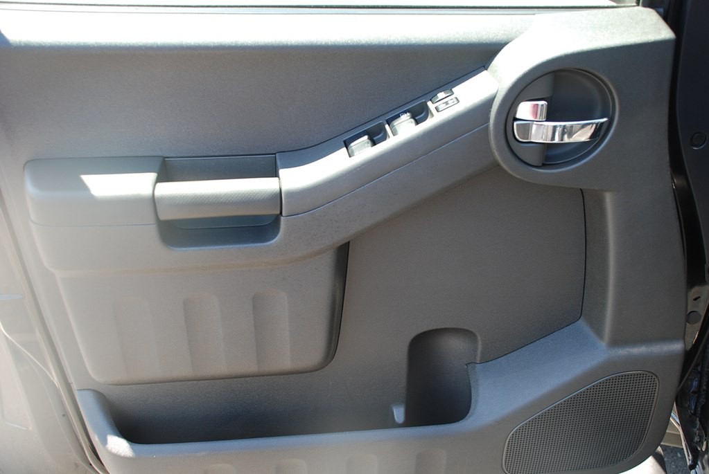2015 Nissan Xterra Image 9