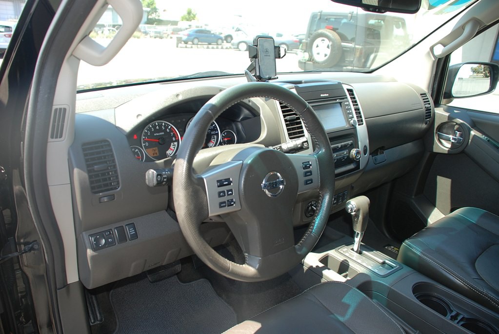 2015 Nissan Xterra Image 11