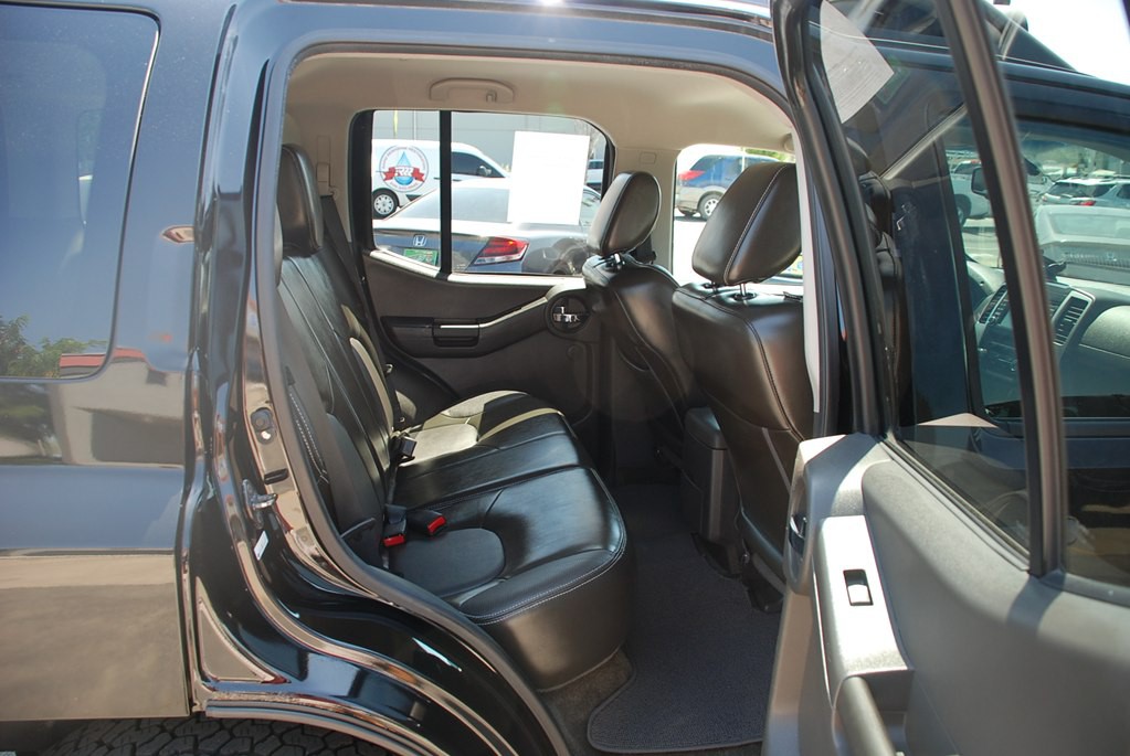 2015 Nissan Xterra Image 19